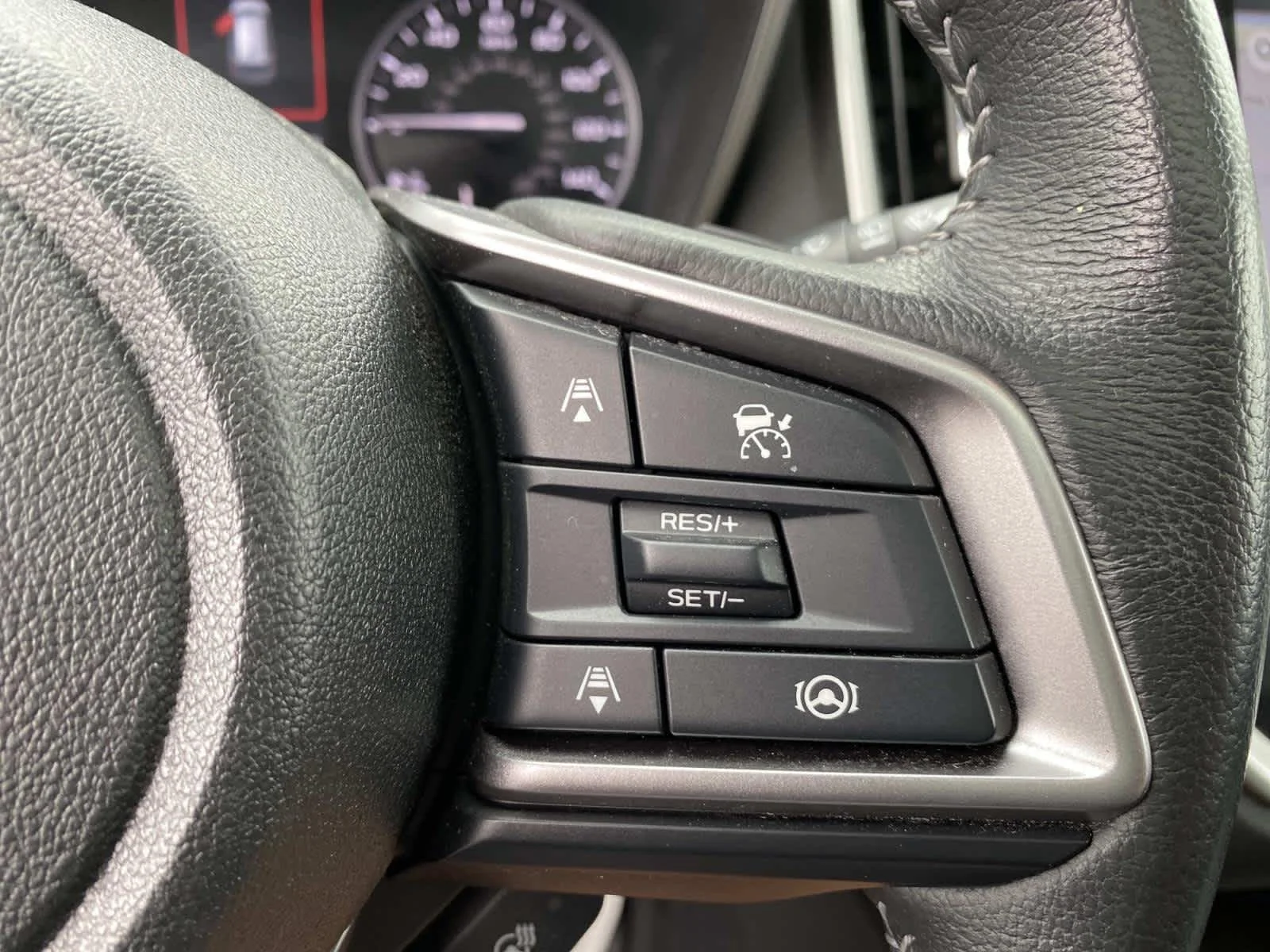 Certified Used 2023 Ice Silver Metallic Subaru Limited image 19