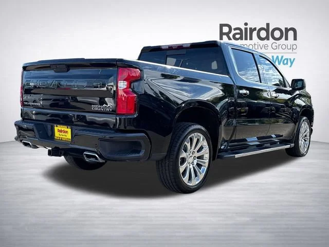 Used 2020 Black Chevrolet High Country image 7