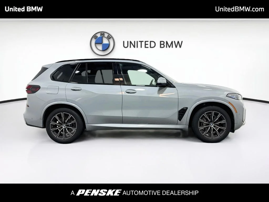 Certified Used 2025 Brooklyn Grey Metallic BMW sDrive40i image 4