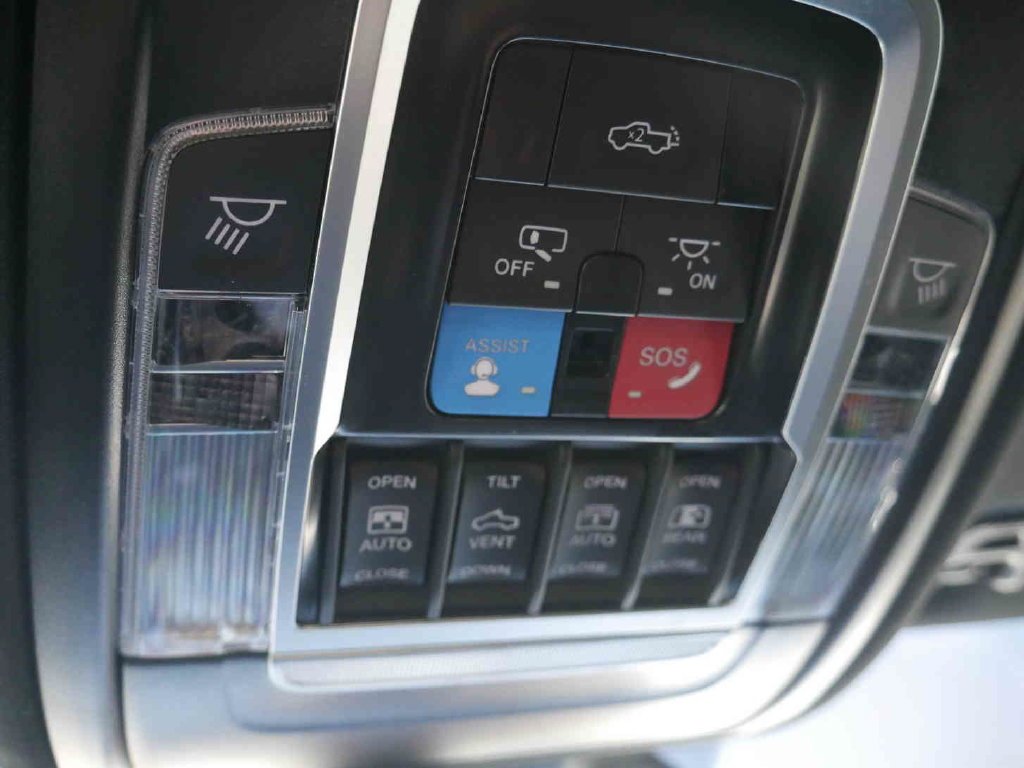 2026 RAM 1500 Laramie - Photo 42