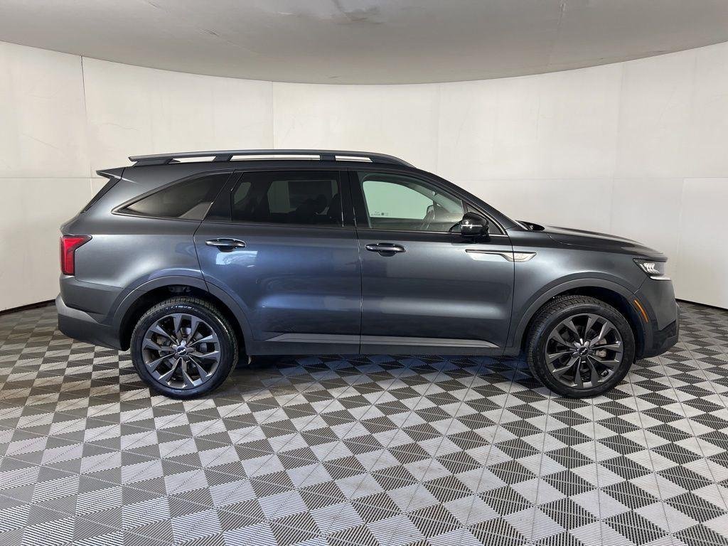 Used 2023 Grey Kia X-Line EX image 15