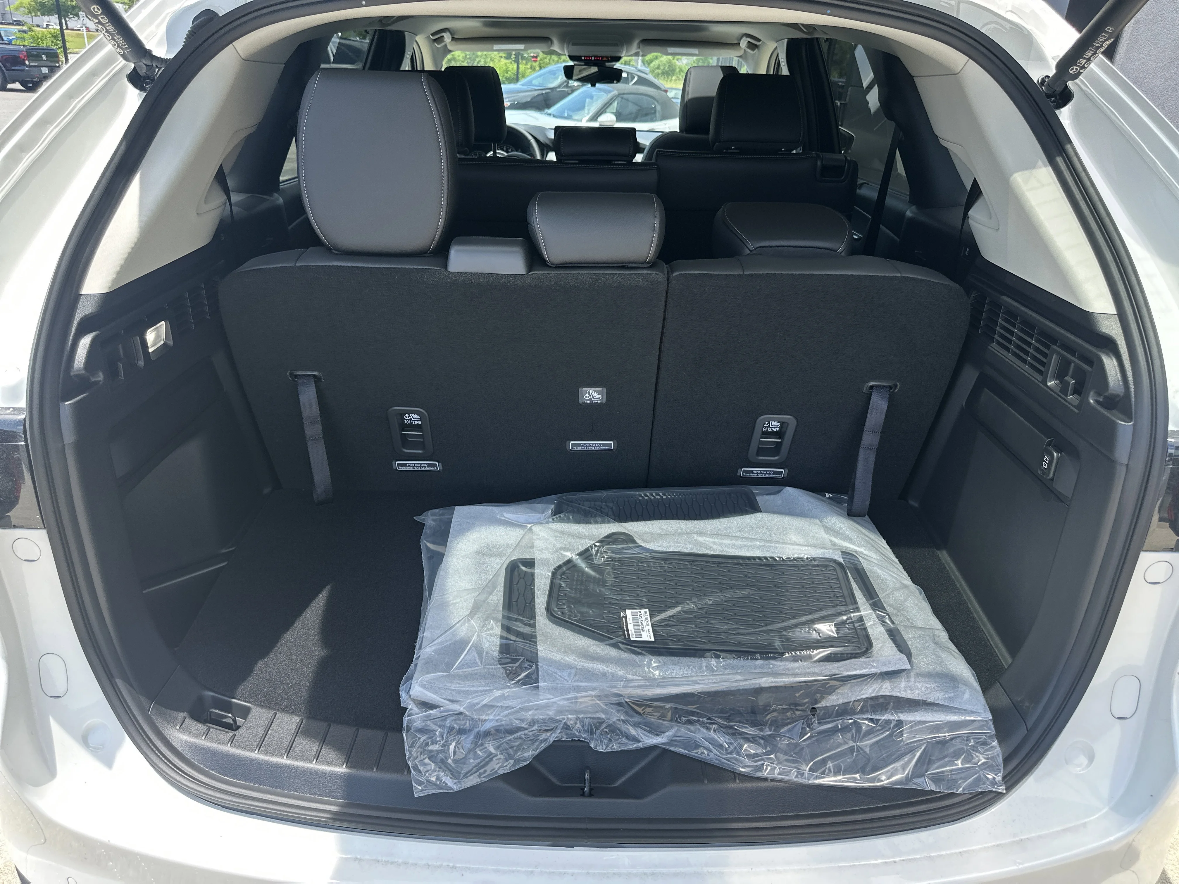 New 2026 Rhodium White Premium Mazda 3.3 Turbo Preferred AWD image 20