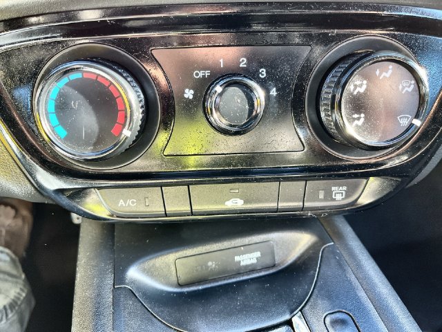 Used 2020  Honda Sport image 25
