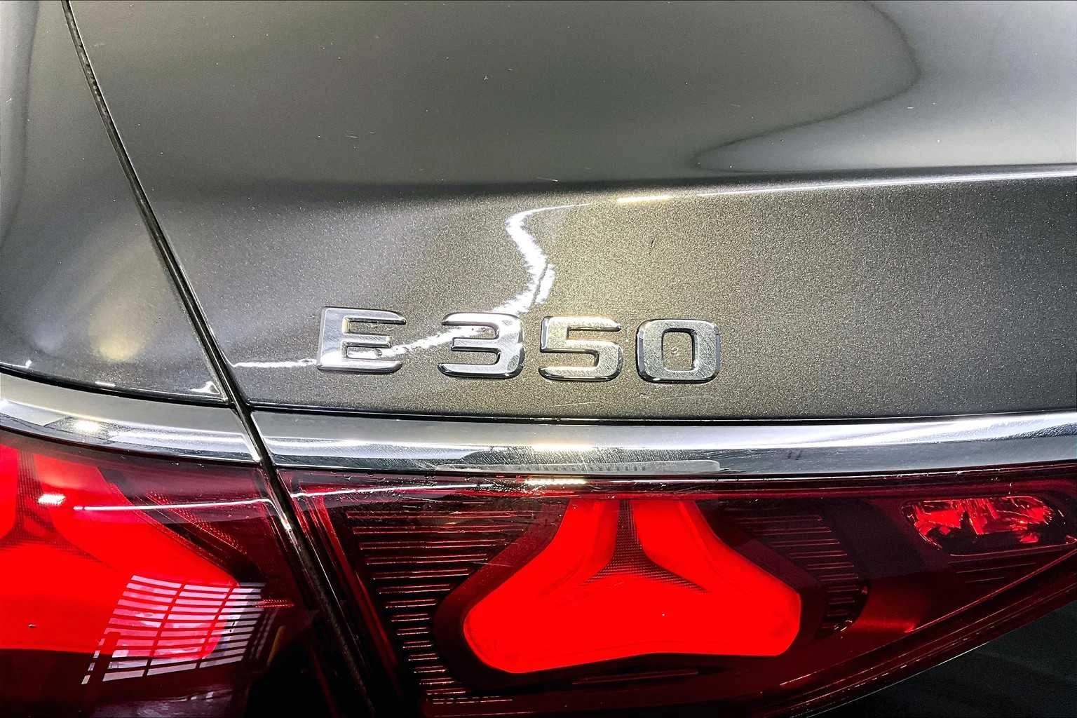 2026 Mercedes-Benz E-Class E350 - Photo 6