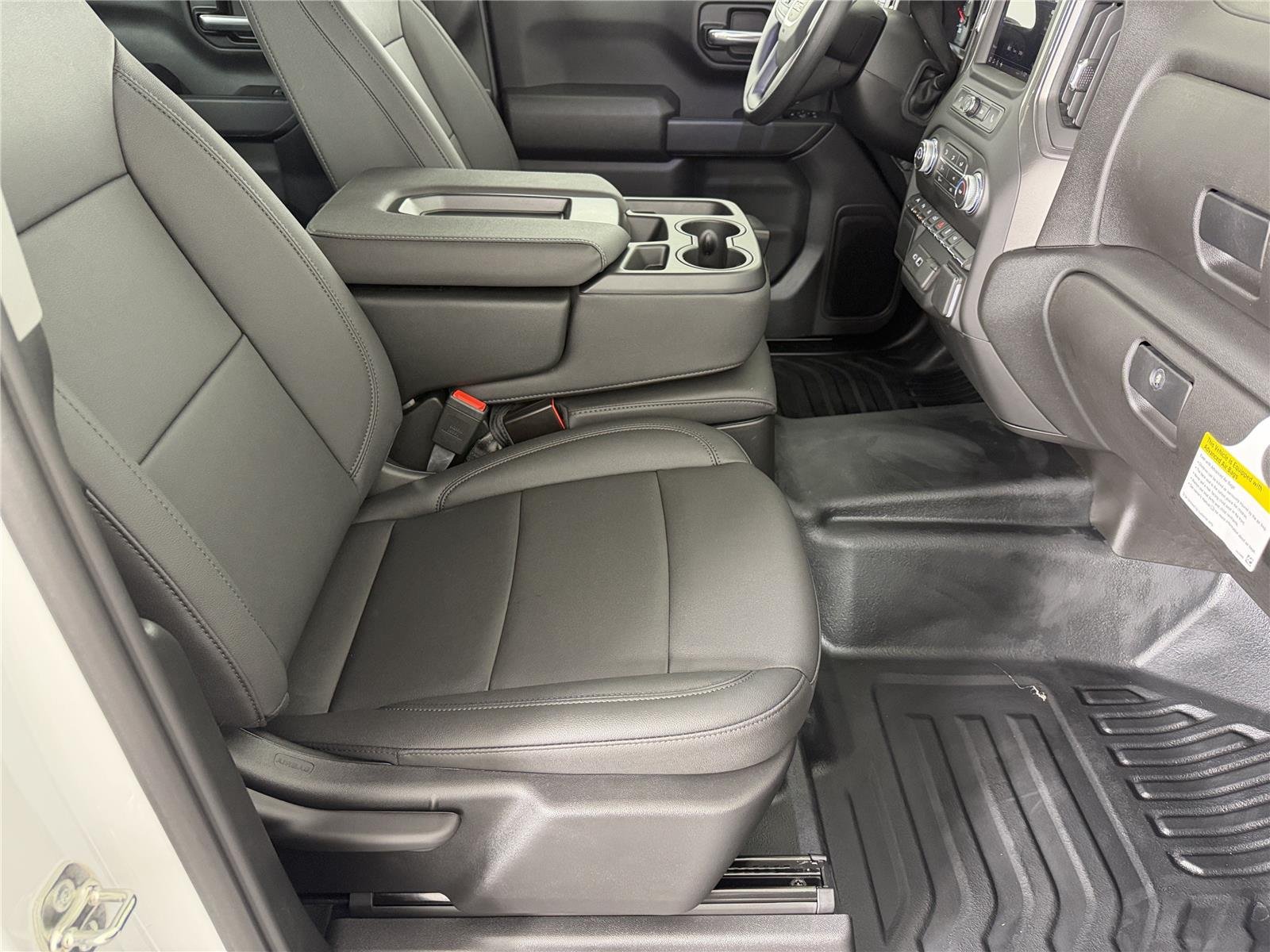 New 2026 Summit White GMC Pro image 11