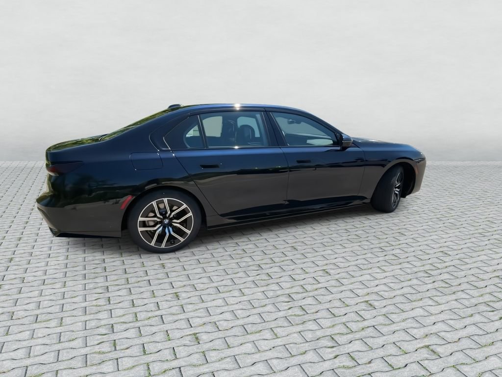 New 2026 Carbon Black Metallic BMW 750e xDrive image 8