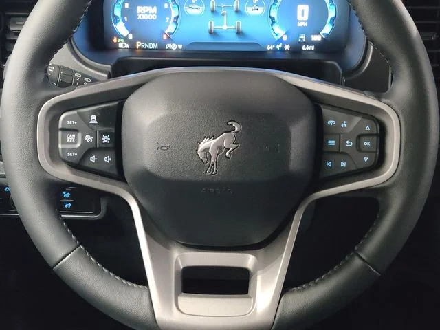 New 2025 Green Ford Badlands image 27