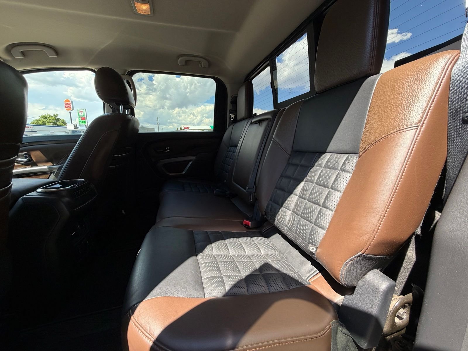 Used 2017 Java Metallic Nissan Platinum Reserve image 11