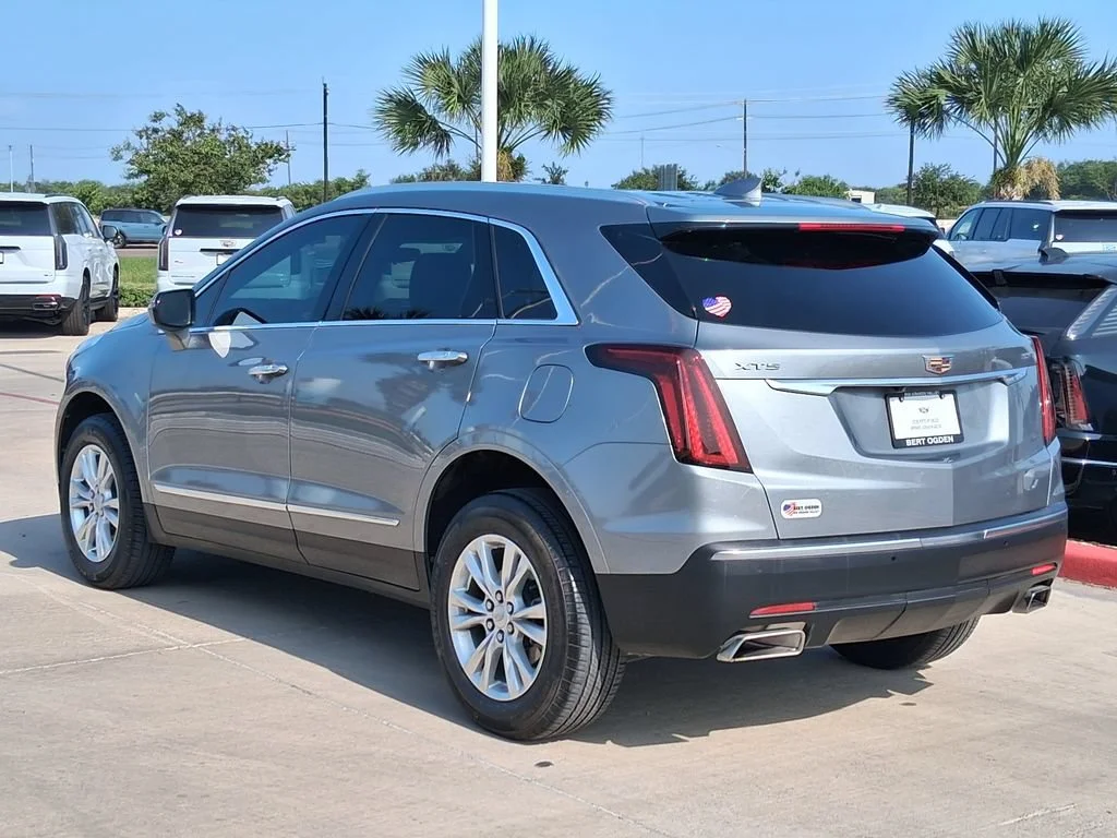 Used 2023 Argent Silver Metallic Cadillac Luxury image 4