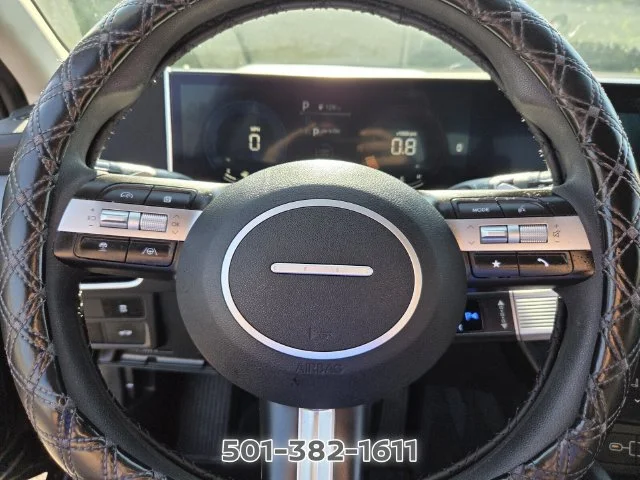 Used 2024 Black Hyundai SEL image 23