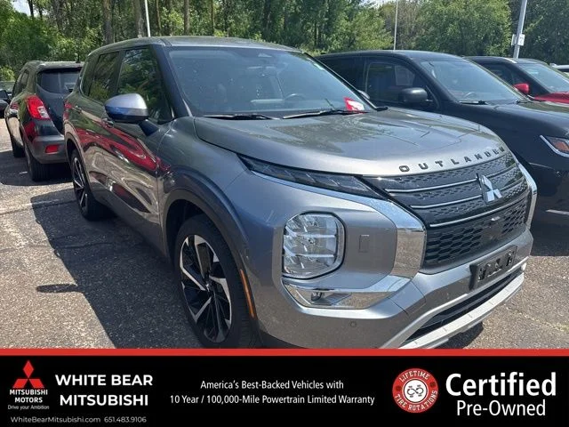2024 Mitsubishi Outlander SE S-AWC's photo