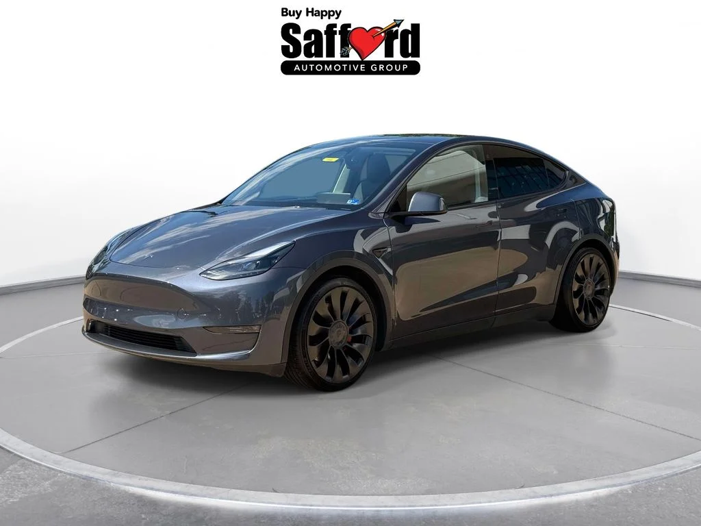 2022 Tesla Model Y Performance Dual Motor All-Wheel Drive's photo