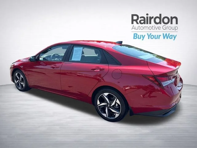 Used 2023 Scarlet Red Pearl Hyundai SEL image 6