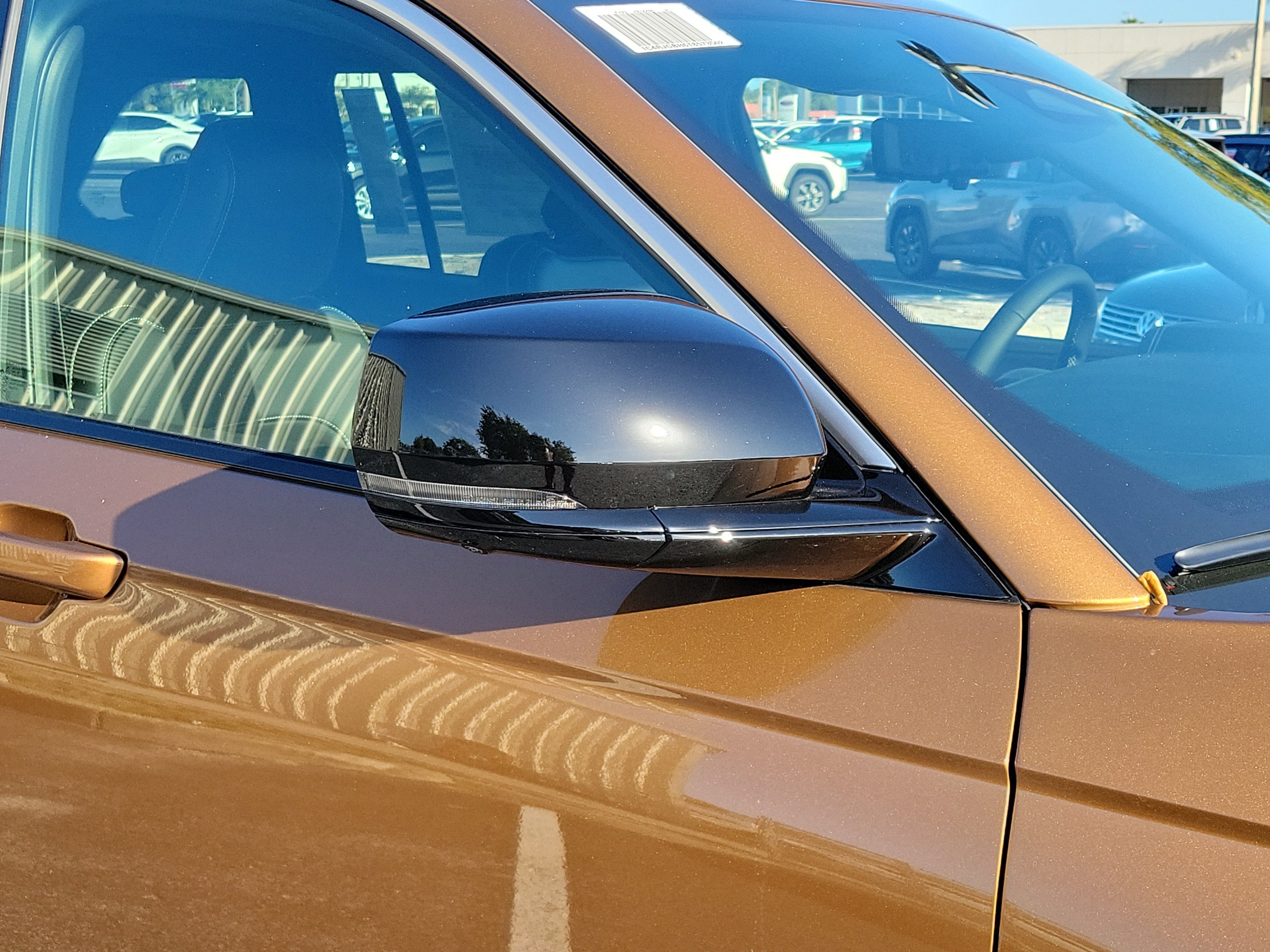 New 2026 Copper Shino Metallic Clear-Coat Exterior Paint Jeep Limited image 9