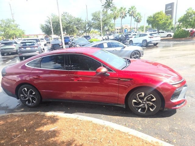 Certified Used 2024 Ultimate red Hyundai SEL image 3