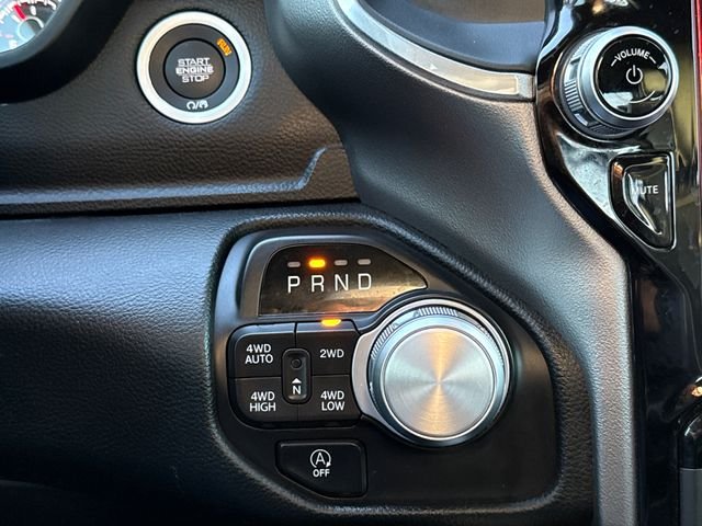 Used 2021 Silver Ram Laramie image 28