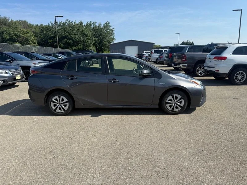 Used 2017 Gray Toyota Two image 6