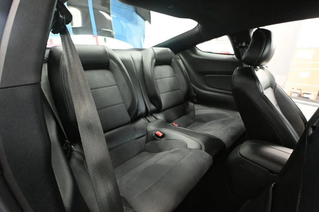 Used 2020 Blue Ford Shelby GT350 image 39