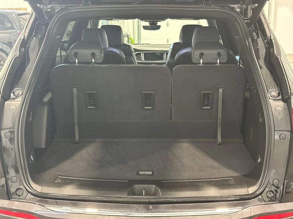 Used 2023 Ebony Twilight Metallic Buick Premium image 30
