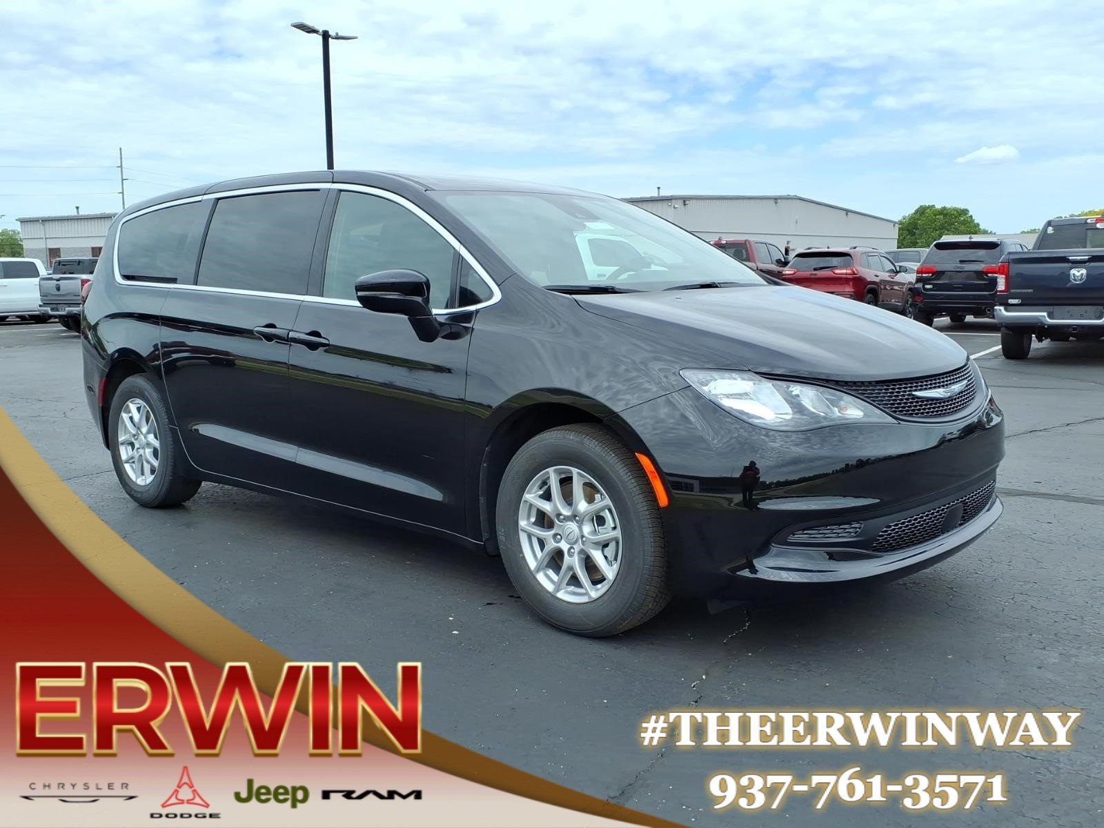2026 Chrysler Voyager's photo