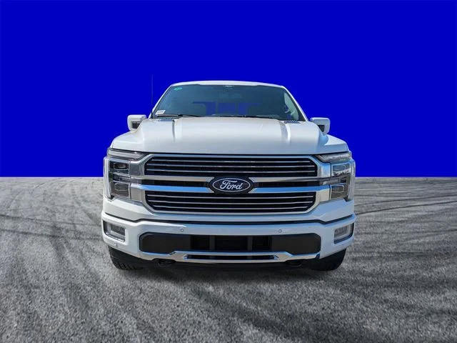 New 2026 Star White Metallic Tri-Coat Ford Platinum® image 9