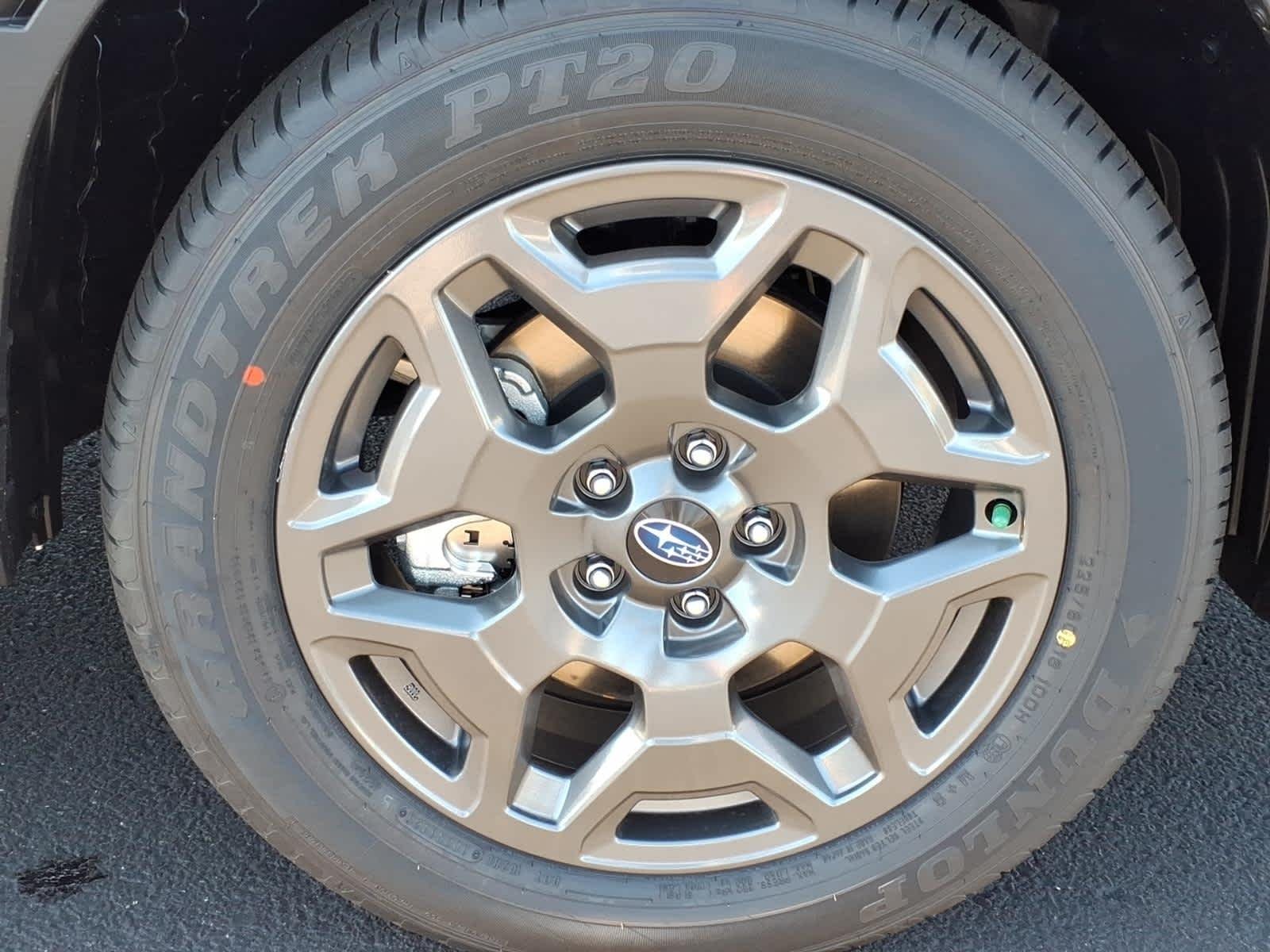 New 2026 ICE SILVER METALLIC Subaru Premium image 9
