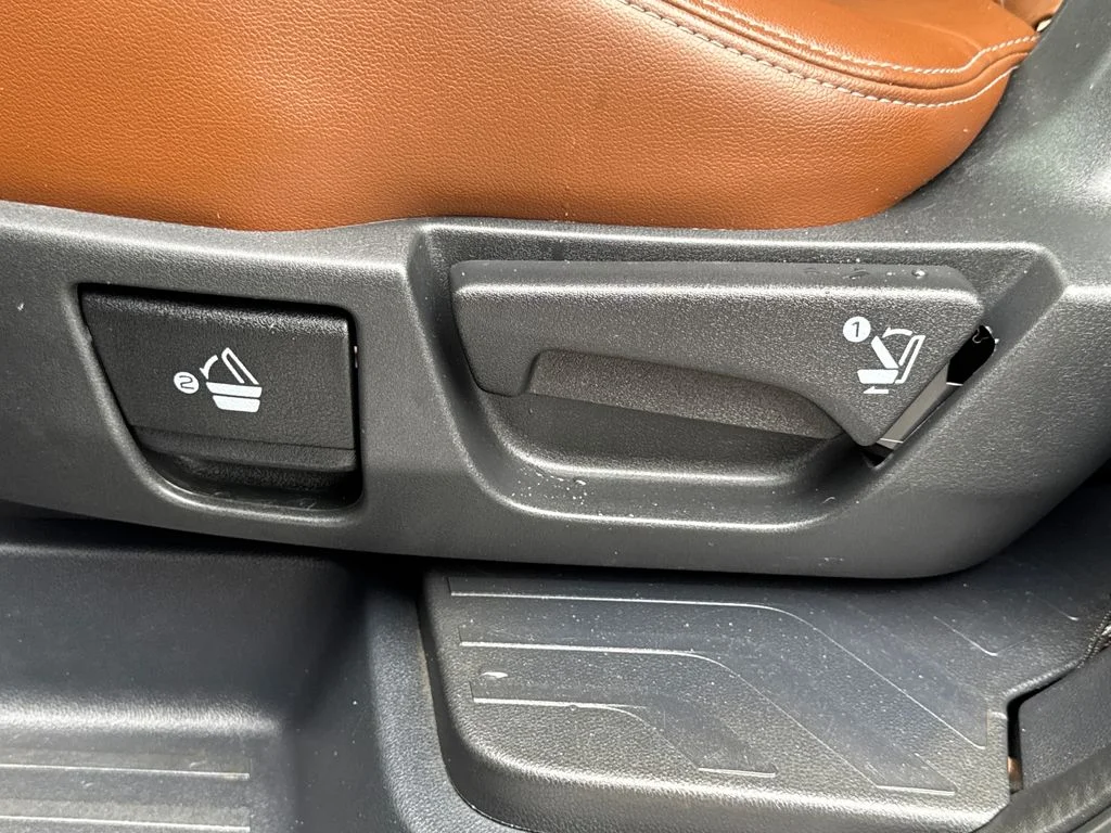 Used 2020 Cinnamon Brown Pearl Subaru Touring image 25