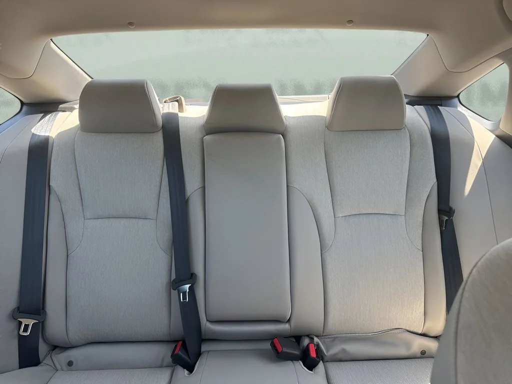 Used 2025 White Honda LX image 12