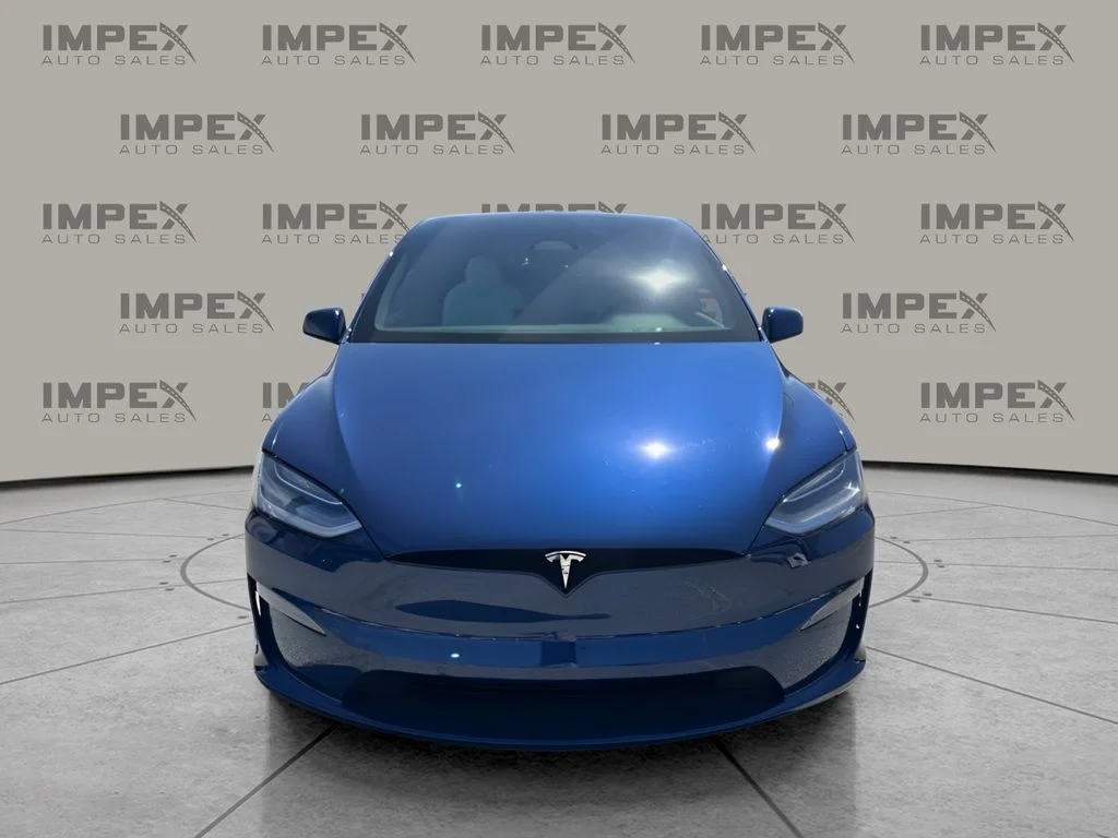 Used 2022  Tesla Base image 8