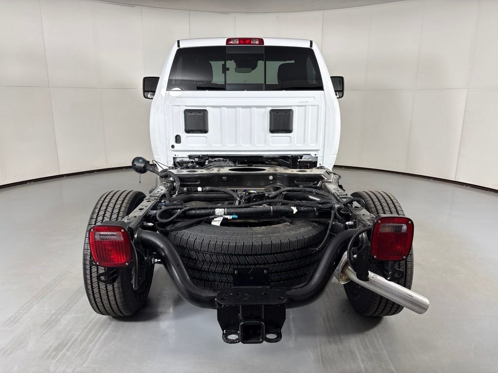 New 2026 Bright White Clear-Coat Exterior Paint RAM Tradesman image 7