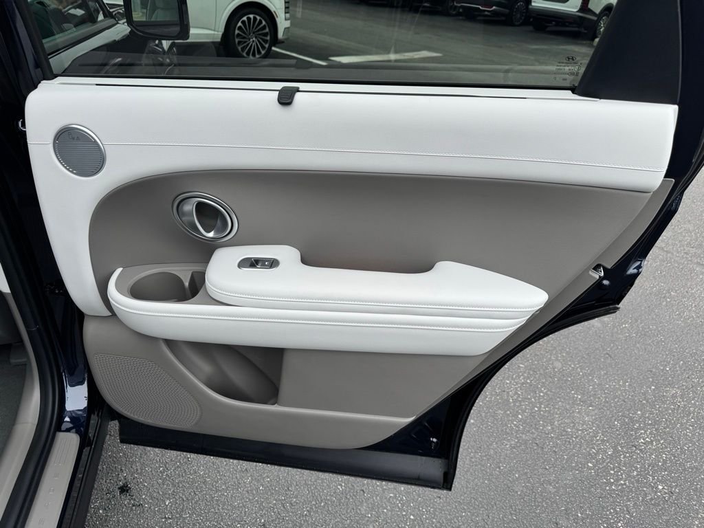 New 2026  Hyundai SEL Premium 7P image 27