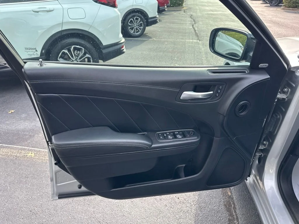 Used 2021 Triple Nickel Clearcoat Dodge SXT image 20