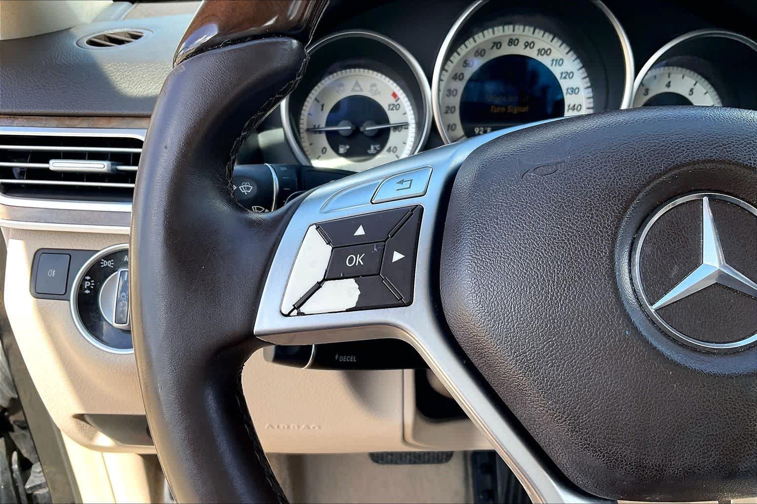 Used 2014 Black Mercedes-Benz E 350 Sport image 21