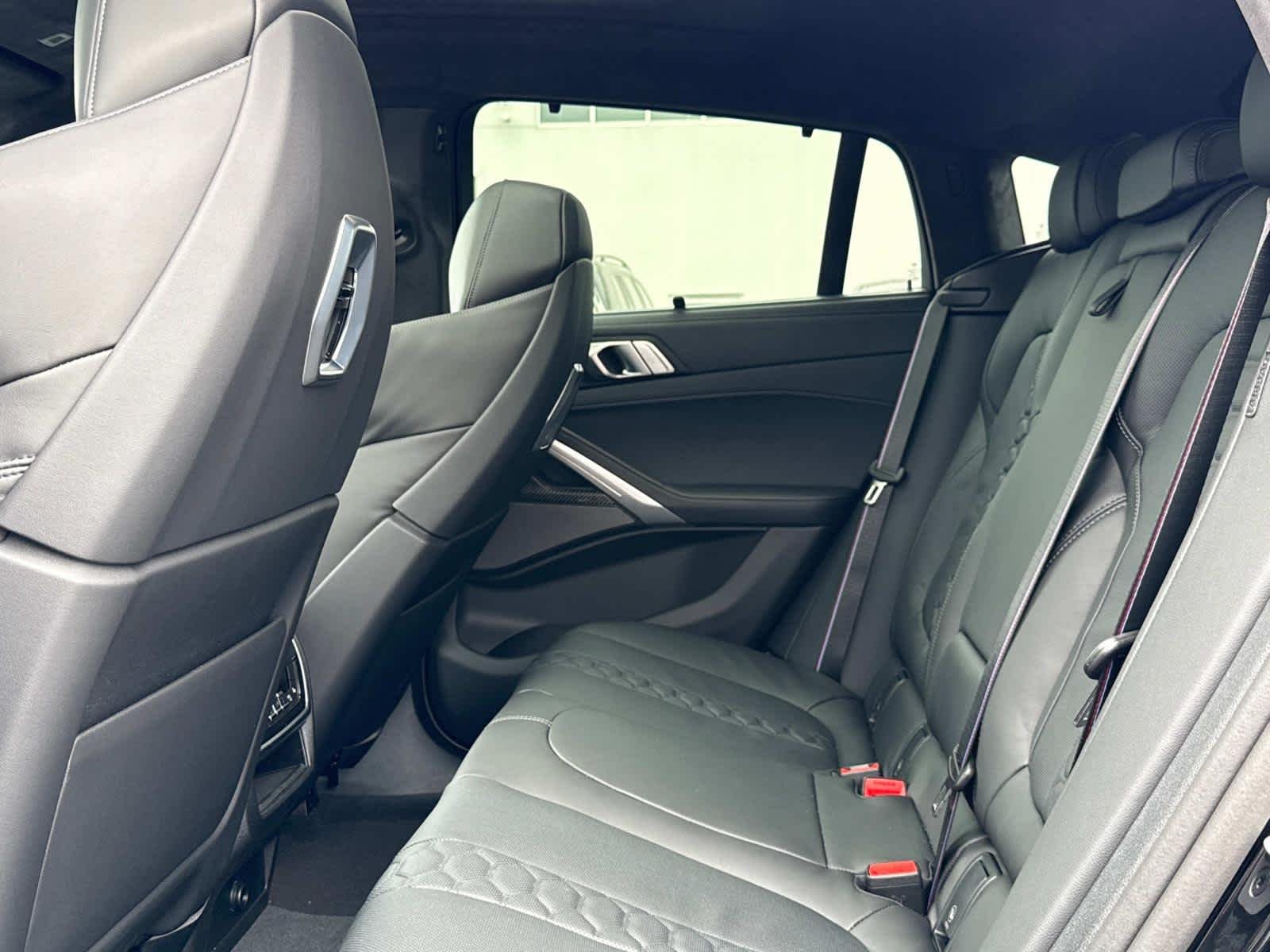 2026 BMW X6 M X6 M - Photo 15