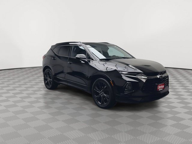 Used 2020 Black Chevrolet RS image 35