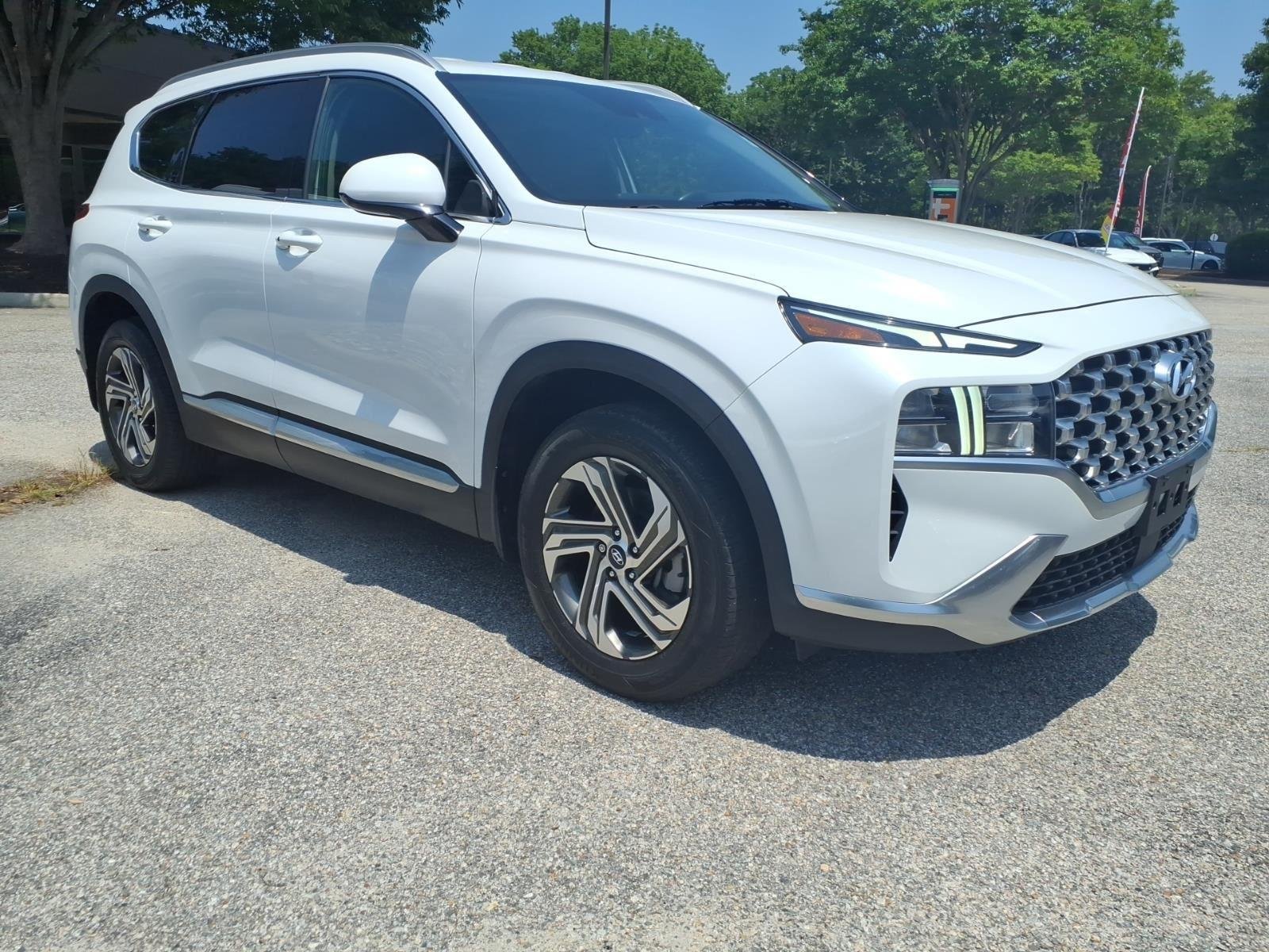 Used 2022 Quartz White Hyundai SEL image 4