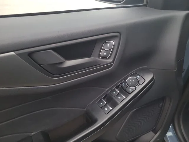 Used 2025 Blue Ford Active image 18