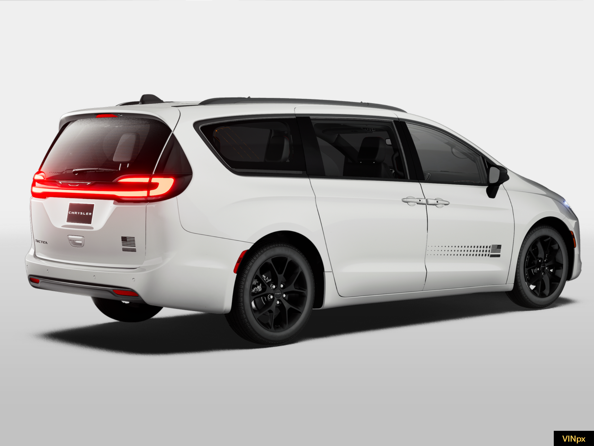 New 2027 Bright White Clear-Coat Exterior Paint Chrysler Select image 8