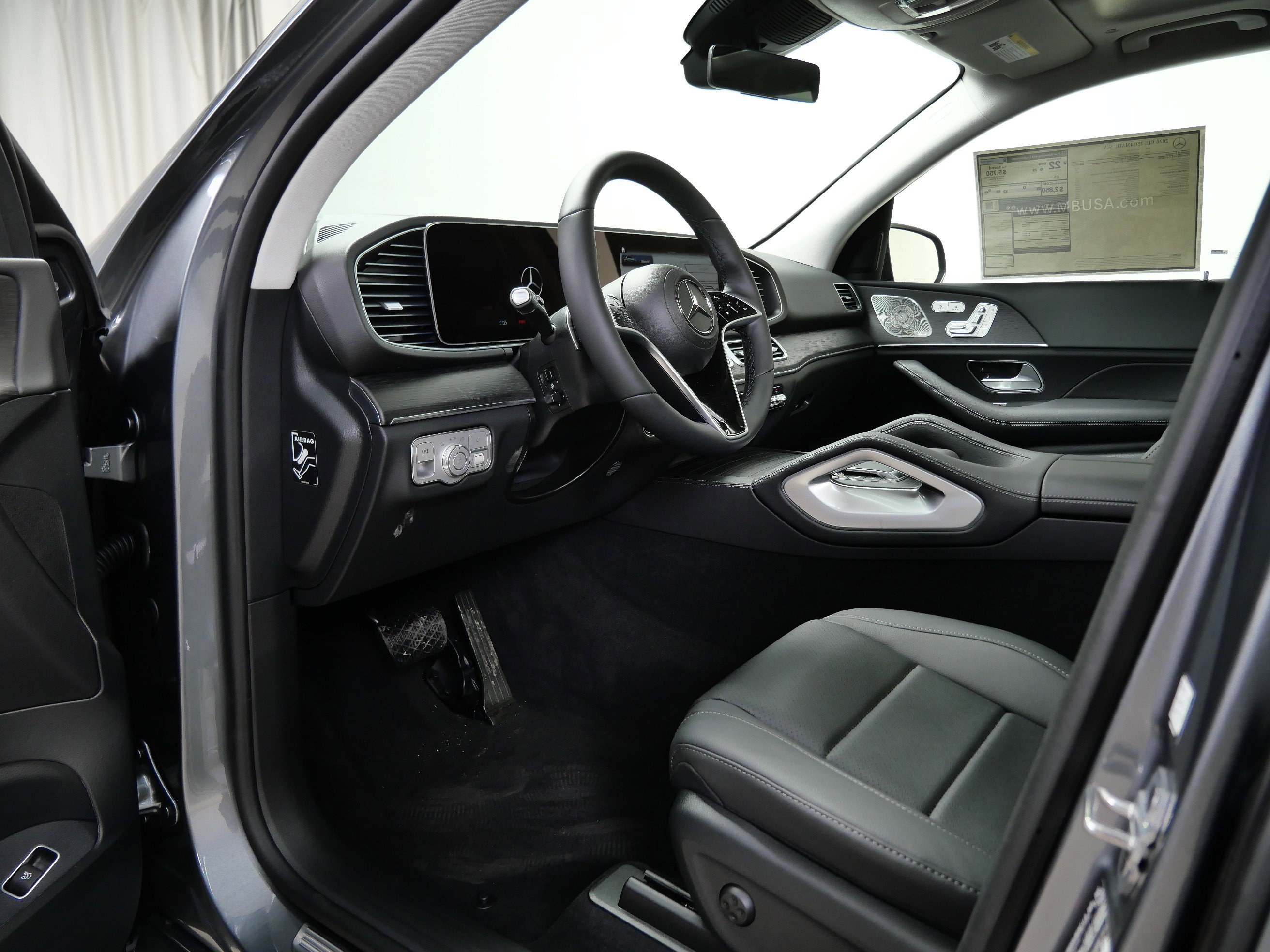 New 2026 Selenite Grey Metallic Mercedes-Benz GLE 350 image 7