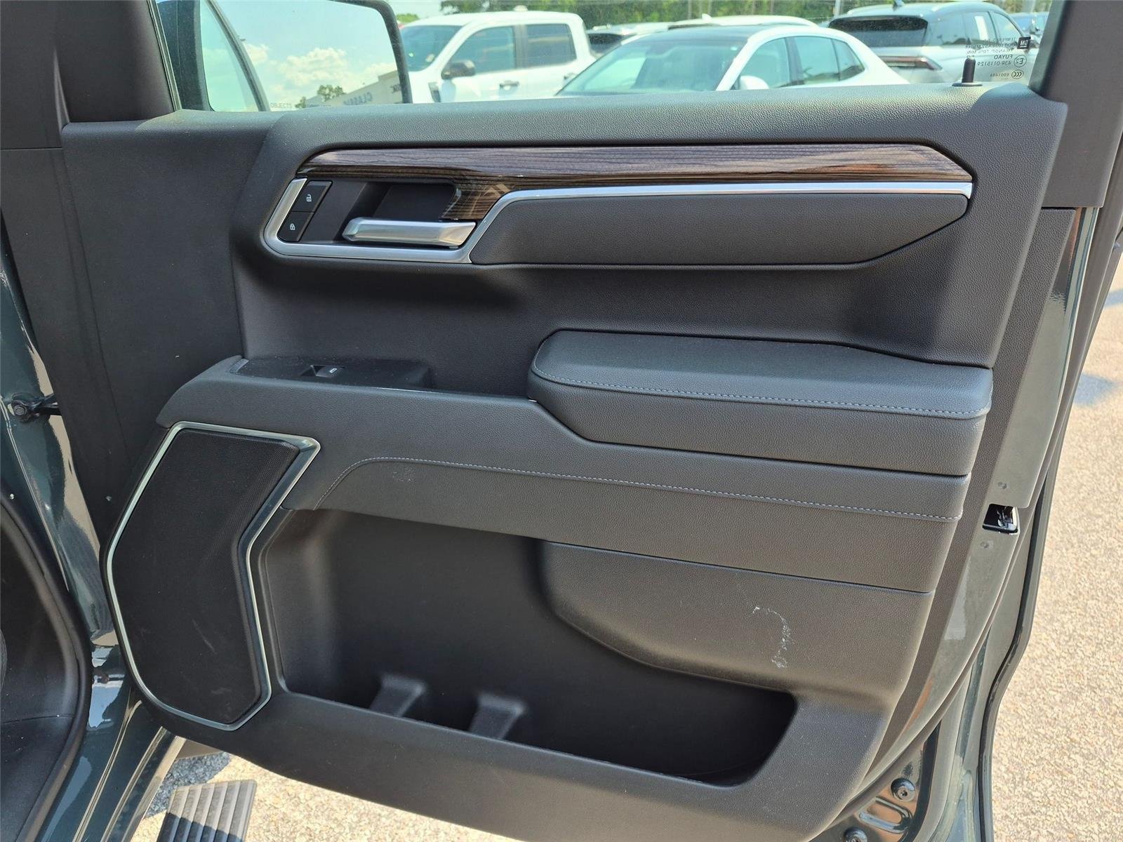 Used 2026 Cypress Gray Chevrolet LT image 29