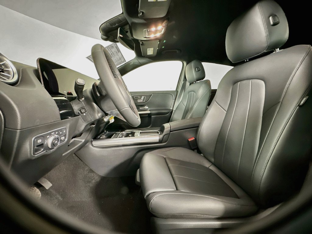 New 2026 Night Black Mercedes-Benz GLA 250 image 50