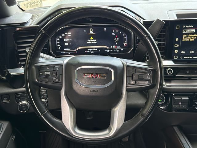 Used 2024 White GMC SLT image 23