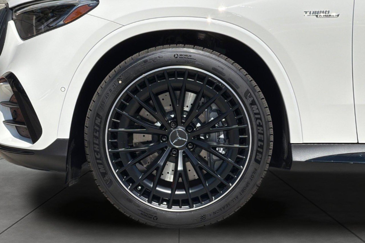 New 2026 Polar White Mercedes-Benz AMG® GLC 43 4MATIC Coupe image 26
