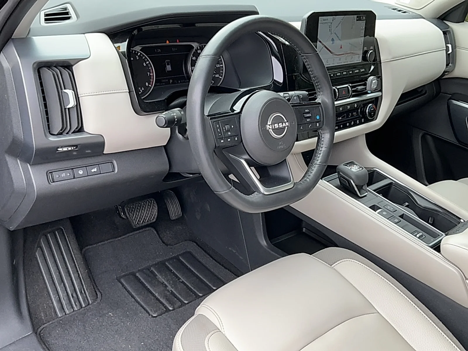 Used 2023 Super Black Nissan SL FWD image 8