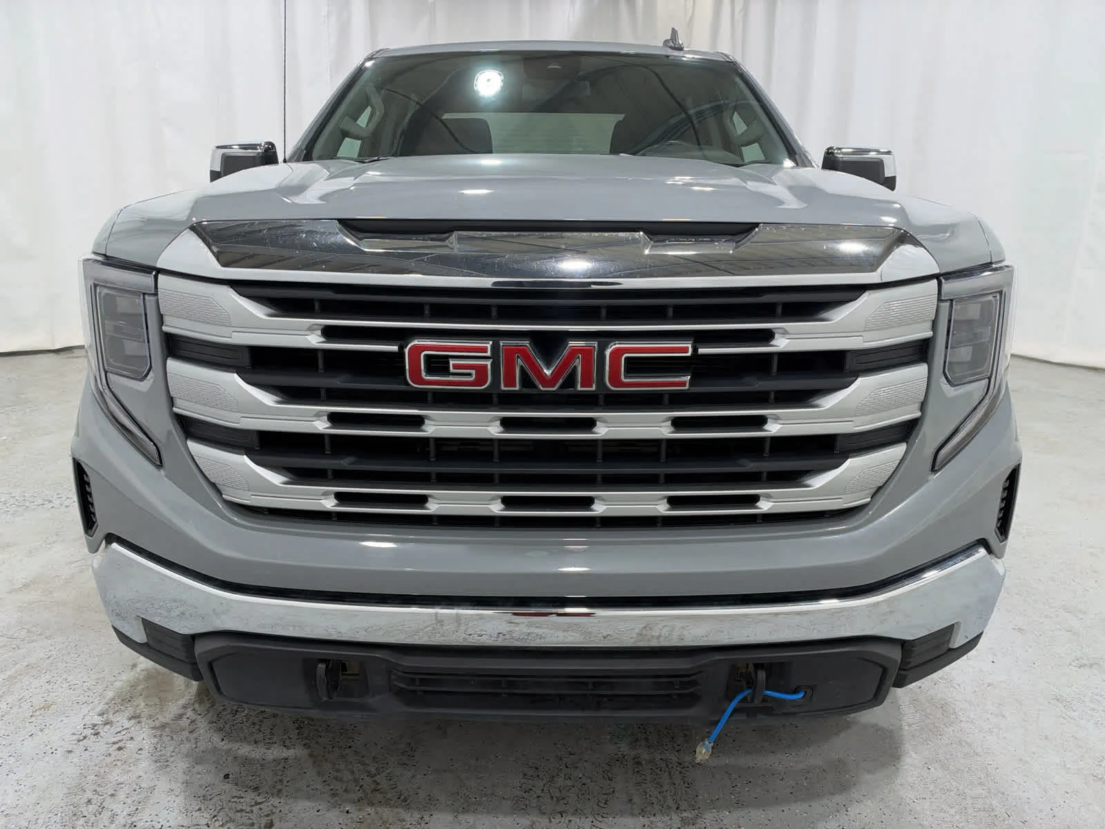 Certified Used 2024 Thunderstorm Gray GMC SLE image 8