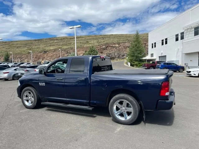 Used 2017 True Blue Pearlcoat Ram Express image 11