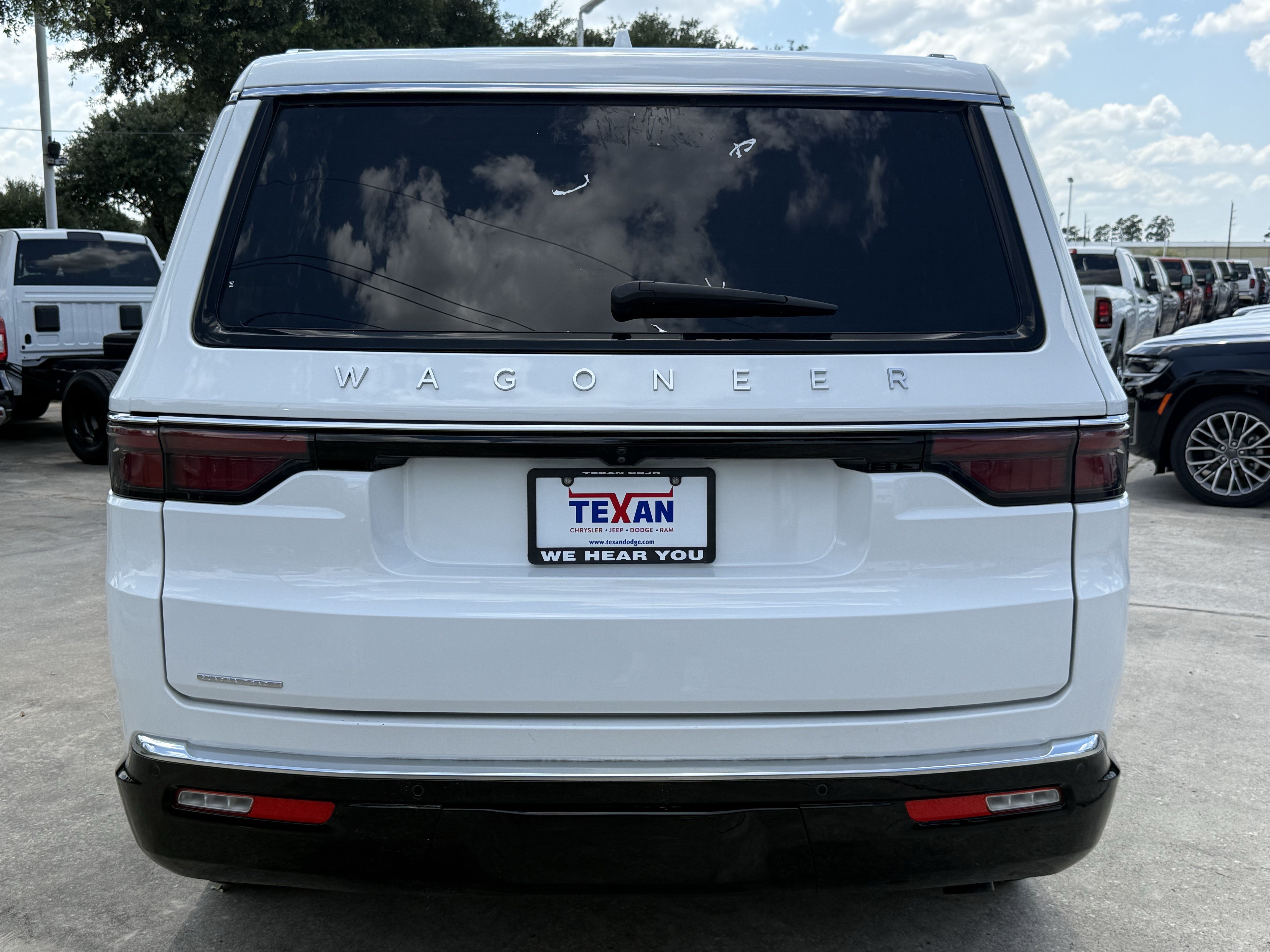 Used 2023 Bright White Clearcoat Jeep Base image 5