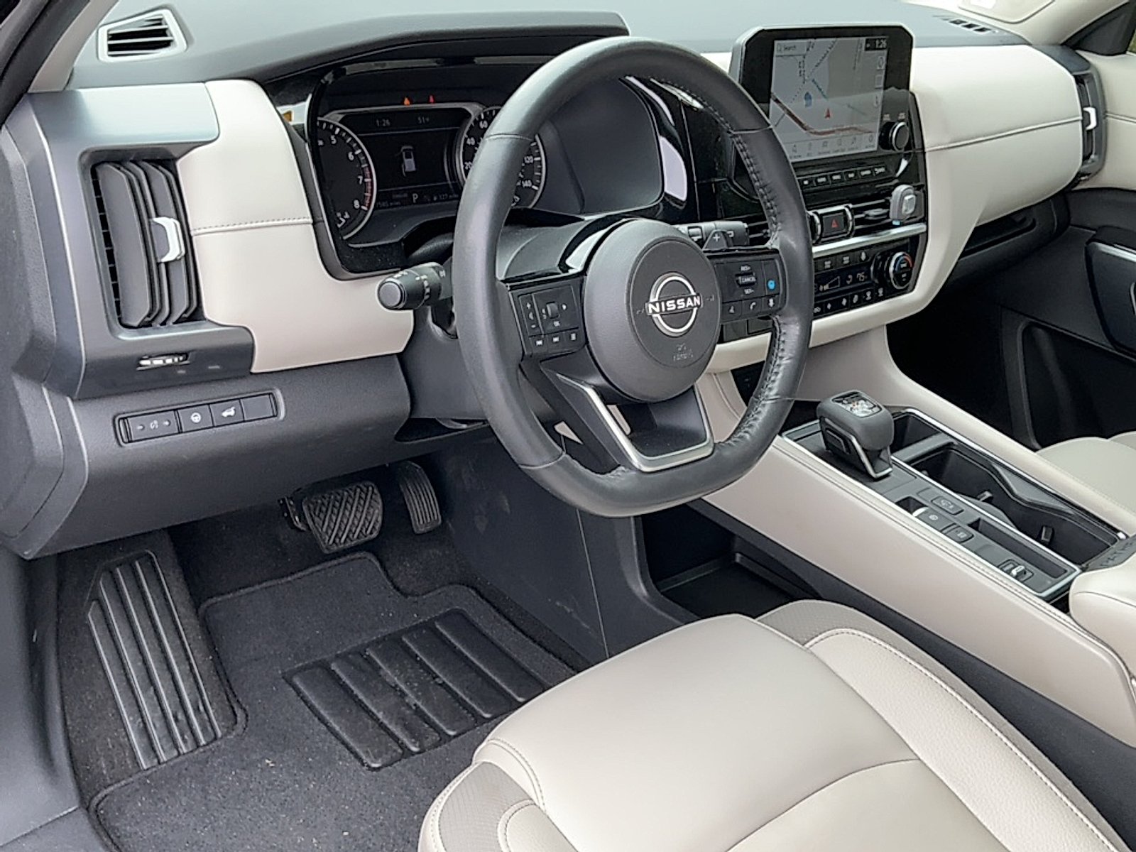 Used 2023 Super Black Nissan SL FWD image 8