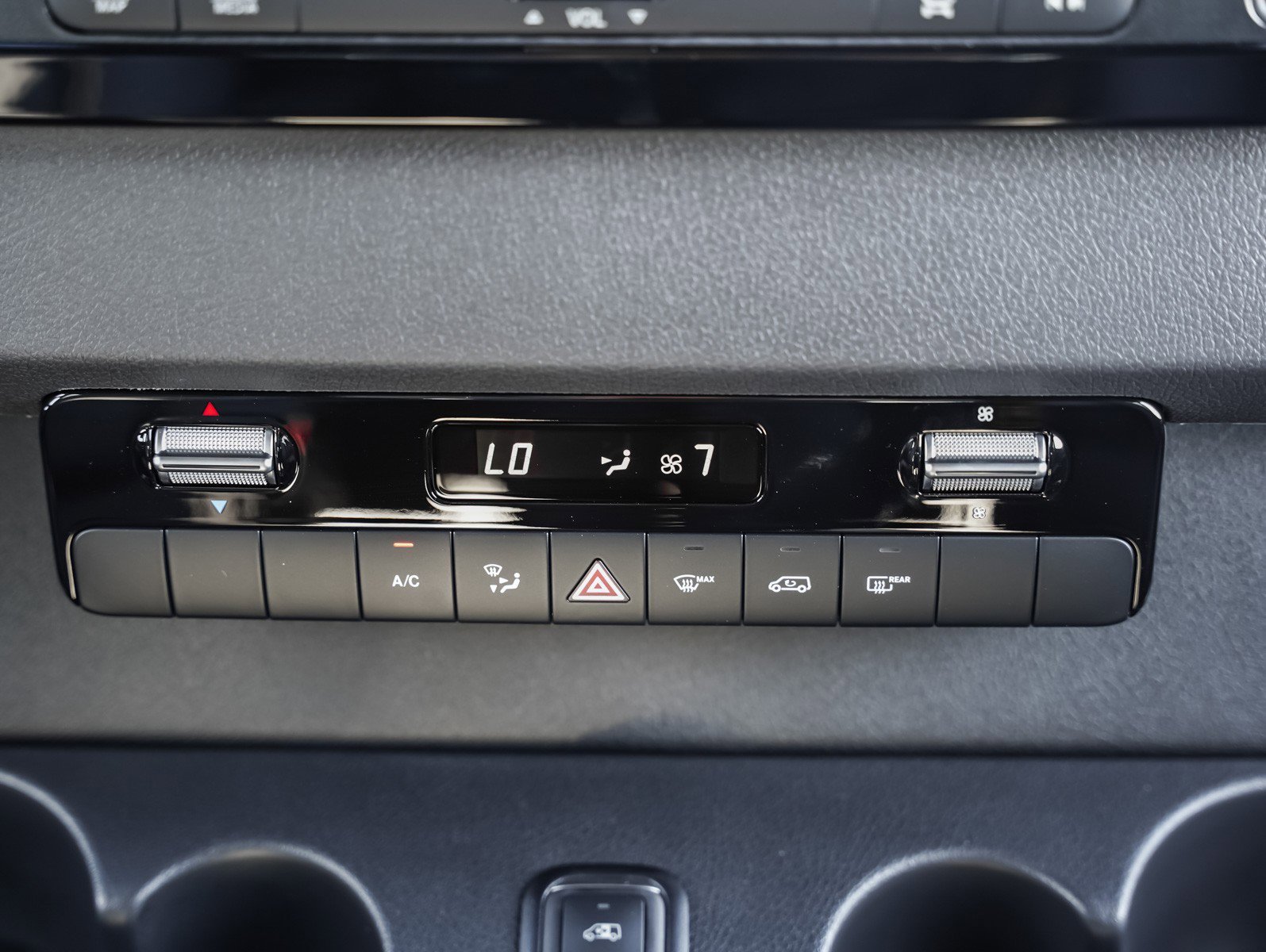 2025 Mercedes-Benz Sprinter Crew Van Base - Photo 24