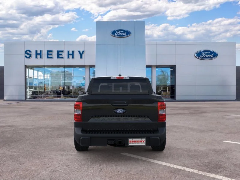 New 2026 Shadow Black Ford XLT image 5
